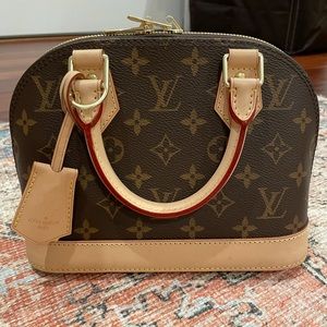 Louis Vuitton Alma BB Monogram Canvas